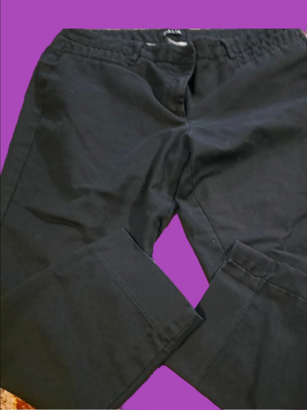 4/$25 Deal! Dalia Black Capri Pants